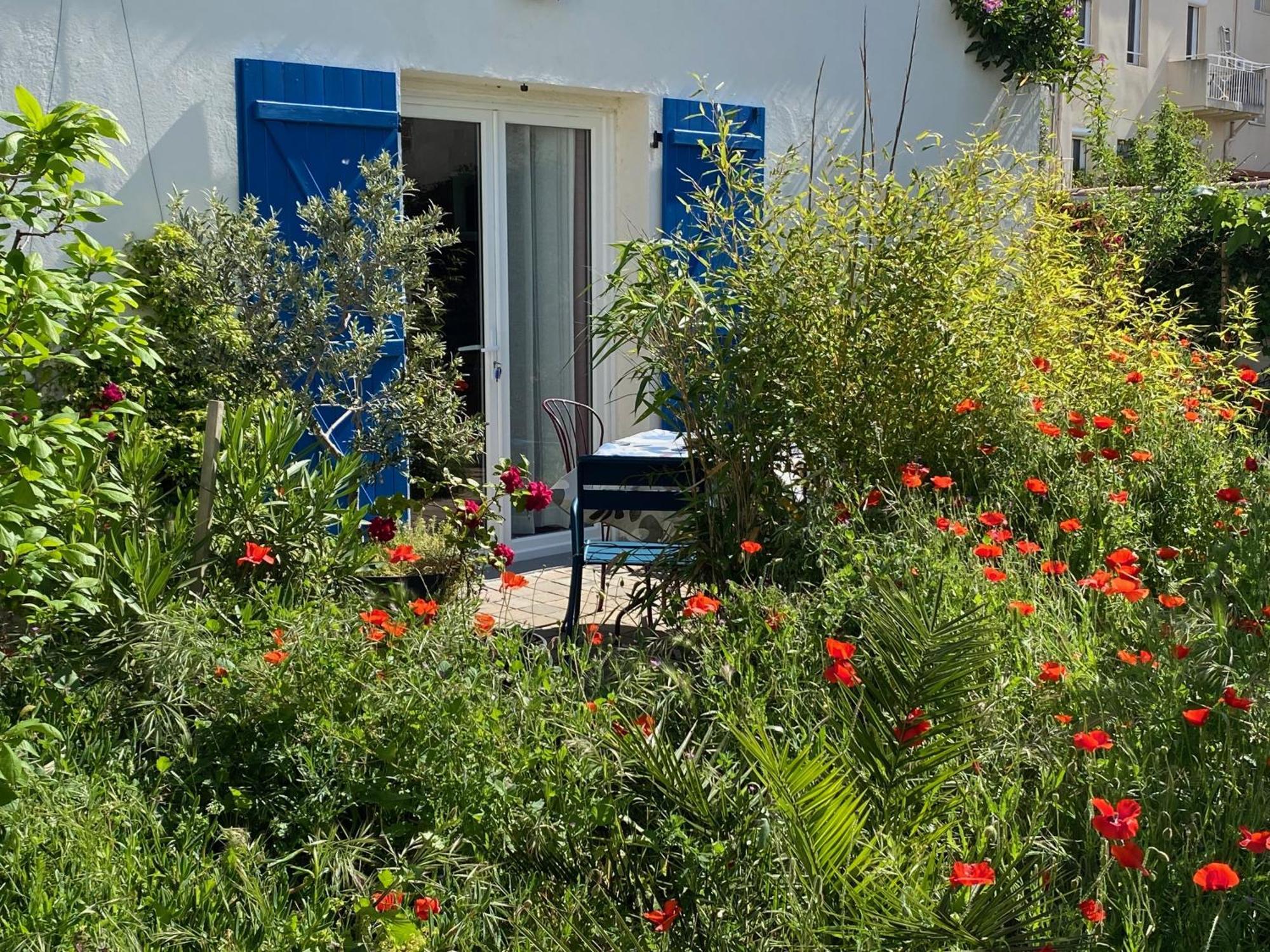 Maisonnette De Jardin Marsilia Exterior foto